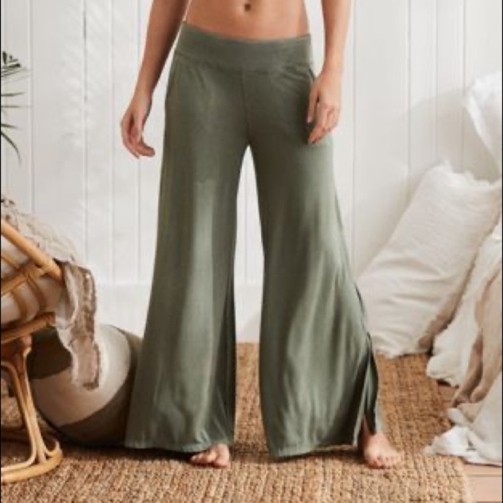 Aerie Two Way Tie Ankle Palazzo Yoga Pants